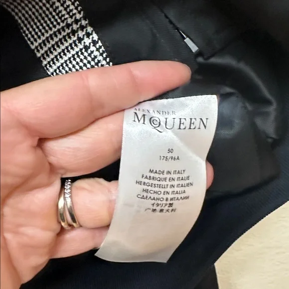 Alexander McQueen Men's Black Bomber Jacket with houndstooth Detail size L - Picture 6 of 6